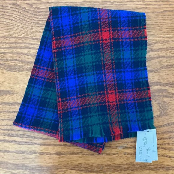 Lands' End Women's Scarf, Cash Touch Deep Sea Navy Festive Plaid, NWT - Picture 1 of 2